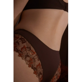 Overview image: Prima Donna DEAUVILLE LUXE STRING RIS