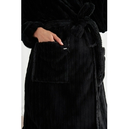 Overview second image: Pretty You CLOUD ROBE BLACK